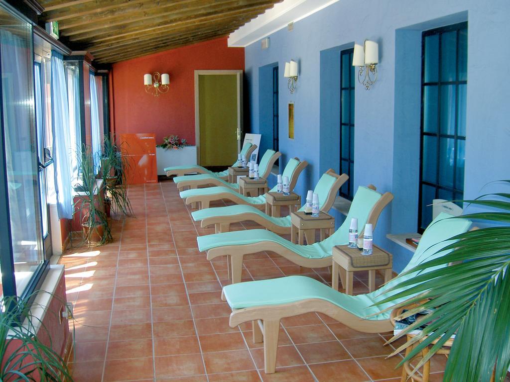 Igv Club Baia Samuele Hotel ซัมปิเอรี ภายนอก รูปภาพ